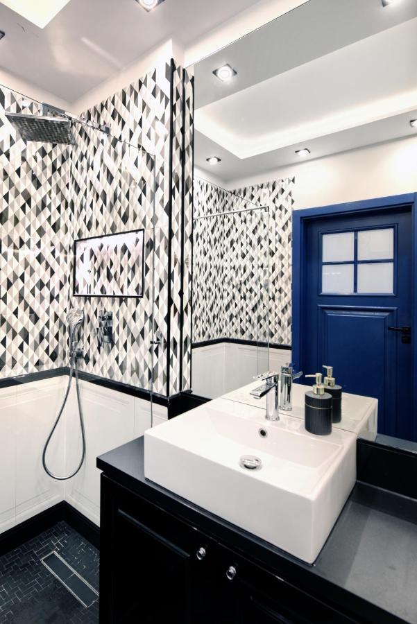 About Art Apartments - Sikorskiego วรอตซวาฟ ภายนอก รูปภาพ